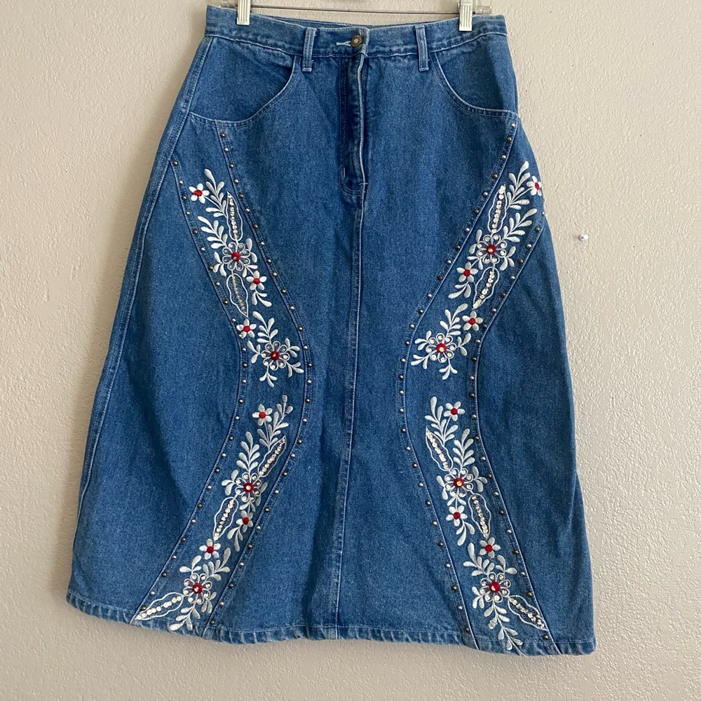 Vinta blue denim embroidered midi skinny